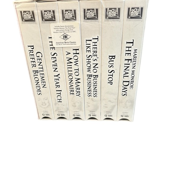 Marilyn Monroe The Diamond Collection VHS Set 6 Movies 2001 Boxed Set Sealed - Picture 2 of 3